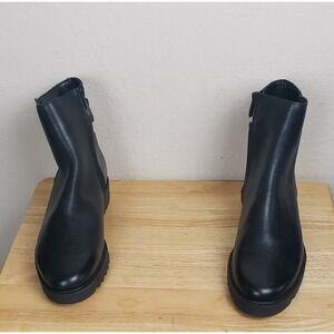 Franco Sarto Cassie Black Leather Lug Sole Ankle Boots Women 11M Gothic Sleek